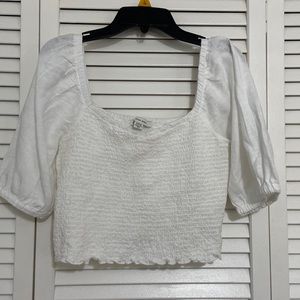 American Eagle White Cropped Puff Sleeve Top